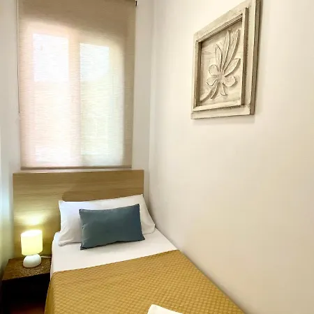 Apartamento Comodo En El Centro De *