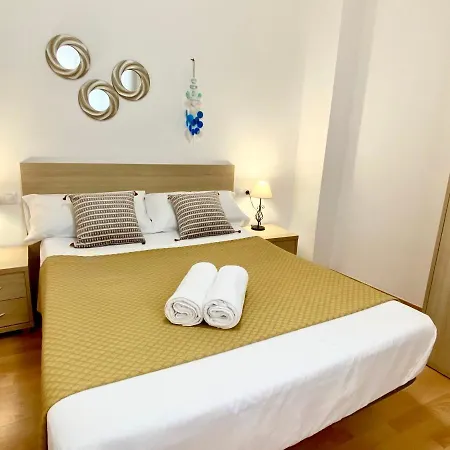 Apartamento Comodo En El Centro De *